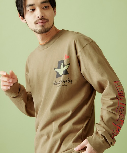 Mark Gonzales(マーク・ゴンザレス)の「Mark Gonzales/マークゴンザレス MONO-MART別注 袖ライン オーバーサイズ L/S カットソー(Tシャツ/カットソー・メンズ・ベージュ系その他/グリーン系その他/ブラック/ホワイト・FREE)」の1枚目の写真