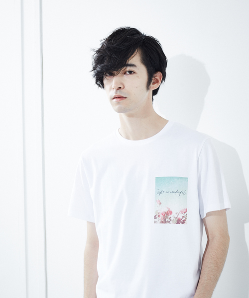 ABAHOUSE GRAY（アバハウスグレイ）の「【展開店舗限定】Flowerphotoプリント半袖Tシャツ（Tシャツ/カットソー・メンズ・ホワイト系その他/ホワイト系その他2/ホワイト系その他3/イエロー/グレイッシュブルー/ピンク・46/48）」の3枚目の写真