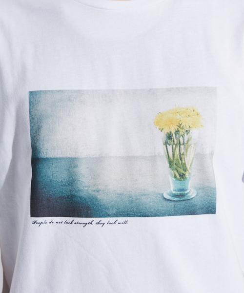 ABAHOUSE GRAY（アバハウスグレイ）の「【展開店舗限定】Flowerphotoプリント半袖Tシャツ（Tシャツ/カットソー・メンズ・ホワイト系その他/ホワイト系その他2/ホワイト系その他3/イエロー/グレイッシュブルー/ピンク・46/48）」の16枚目の写真