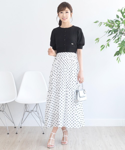 Prima Scherrer(プリマシェレル)の「ショートカーディガン パフスリーブ チャーム付き Prima Scherrer(カーディガン/ボレロ・レディース・ホワイト/ブラック/ブルー・S/M)」の6枚目の写真