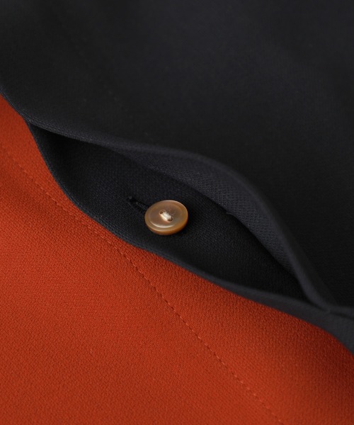 CULLNI（クルニ）の「【CULLNI】EX.CLERIC BICOLOR SH/20-AW-047（シャツ/ブラウス・メンズ・ブラック/ネイビー・1/2）」の11枚目の写真