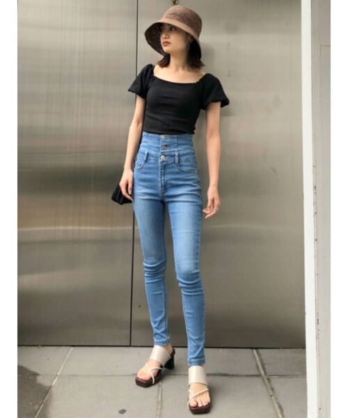 【ELDER】SYM H/W DENIM EMODA（エモダ）の「【ELDER】SYMハイウエストデニム（デニム