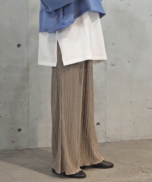 tiptop（ティップトップ）の「2021SS サテンミニプリーツワイドパンツ（その他パンツ・レディース・ブラック/モカ/グレイッシュベージュ/ブルー・FREE）」の13枚目の写真
