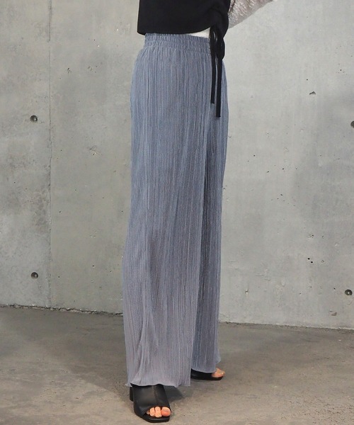 tiptop（ティップトップ）の「2021SS サテンミニプリーツワイドパンツ（その他パンツ・レディース・ブラック/モカ/グレイッシュベージュ/ブルー・FREE）」の17枚目の写真