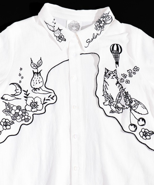 ScoLar（スカラー）の「花アニマルカットワーク刺繍シャツワンピース