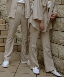 anown | -anown/アノン- 「セットアップ可能」蝶モチーフ刺繍 フレアパンツ(スラックス)