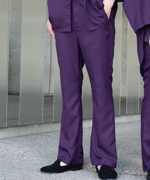 anown(アノン)の「-anown/アノン- 「セットアップ可能」蝶モチーフ刺繍 サイドスリット入りフレアパンツ(スラックス・メンズ・ブラック/ベージュ/サックスブルー/ダークパープル・S/M/L)」の13枚目の写真