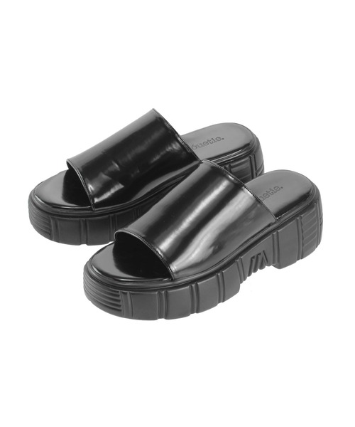 jouetie(ジュエティ)の「スニーカーソールサンダル(サンダル・レディース・ブラック/オレンジ/その他1・M/L)」の2枚目の写真