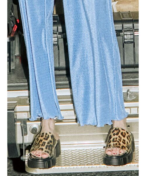 jouetie(ジュエティ)の「スニーカーソールサンダル(サンダル・レディース・ブラック/オレンジ/その他1・M/L)」の19枚目の写真