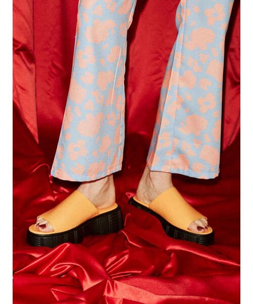 jouetie(ジュエティ)の「スニーカーソールサンダル(サンダル・レディース・ブラック/オレンジ/その他1・M/L)」の20枚目の写真