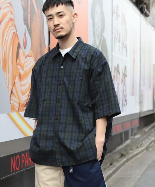 BEAMS（ビームス）の「BEAMS / ツイルチェック イージー ワークシャツ（シャツ/ブラウス・メンズ・ベージュ/その他・SMALL/MEDIUM/LARGE）」の8枚目の写真