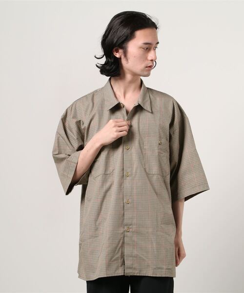 BEAMS（ビームス）の「BEAMS / ツイルチェック イージー ワークシャツ（シャツ/ブラウス・メンズ・ベージュ/その他・SMALL/MEDIUM/LARGE）」の6枚目の写真