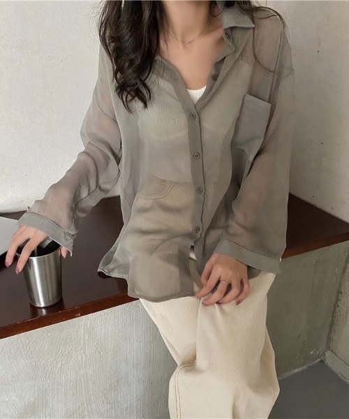 KOR(ケーオーアール)の「ゆるふぁシースルーシャツ(シャツ/ブラウス・レディース・ホワイト/チャコールグレー/ライトグレー/ブラウン/カーキ/ラベンダー/ピンク/シャンパン・FREE)」の5枚目の写真