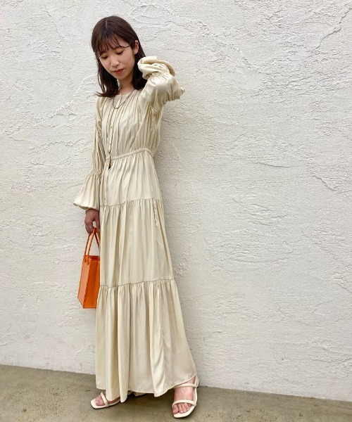 Kastane（カスタネ）の「カラバリ半円紐サンダル（サンダル・レディース・ブラック/イエロー/アイボリー/オレンジ・37/38/36）」の17枚目の写真