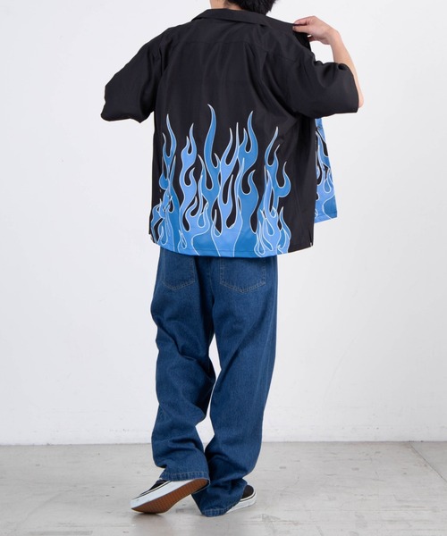 WEGO(ウィゴー)の「WEGO/ファイヤーパターンビックシルエット5分袖シャツ(シャツ/ブラウス・メンズ・ブラック/ホワイト・MEDIUM/LARGE)」の19枚目の写真