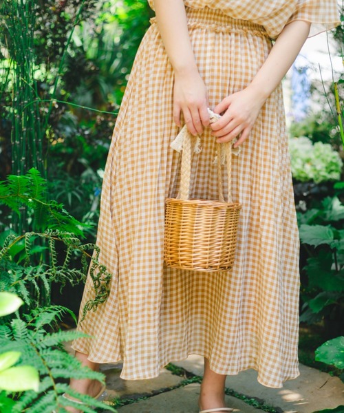 nemne store（ネンネストア）の「あさがおのギンガムチェックのシアープリーツスカート（スカート・レディース・ベージュ/サックスブルー・SMALL/MEDIUM）」の19枚目の写真