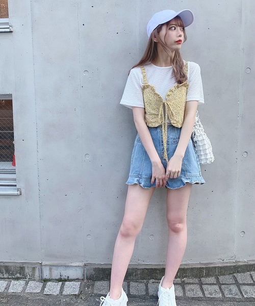 Voyage titty&Co.PETIT(ボヤージュティティアンドコープチ)の「【Voyage titty&Co.】フリルデニムショーパン(デニムパンツ・レディース・ブルー・SMALL/MEDIUM)」の3枚目の写真