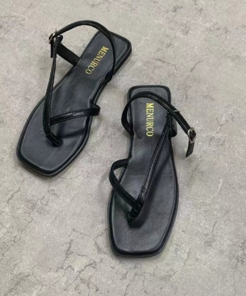 MANGROVE（マングローブ）の「バックルストラップトングサンダル（サンダル・レディース・ホワイト/ブラック/ベージュ/ブルー・MEDIUM/LARGE）」の7枚目の写真