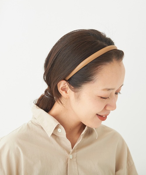 plage(プラージュ)の「【TAH/タア】SP ECO LEATHER THINY ヘアバンド◆(カチューシャ・レディース・ブラック/ベージュ・FREE)」の13枚目の写真