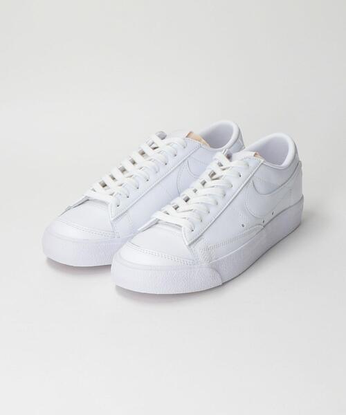 green label relaxing（グリーンレーベルリラクシング）の「＜NIKE(ナイキ)＞ ブレーザー Low 77 スニーカー（スニーカー・レディース・ホワイト/ベージュ/ブラック・24cm/24.5cm/23cm/23.5cm/25cm/22.5cm）」の4枚目の写真