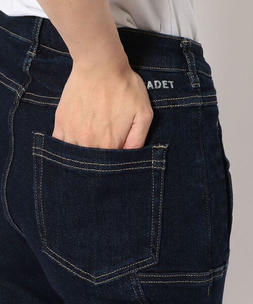 AVIREX（アヴィレックス）の「タイプブルー ストレッチデニムフレアーパンツ/ TYPE BLUE STRETCH DENIM FLARE PANT（デニムパンツ・レディース・ワンウォッシュ/ライトインディゴブルー・MEDIUM/LARGE/SMALL）」の8枚目の写真