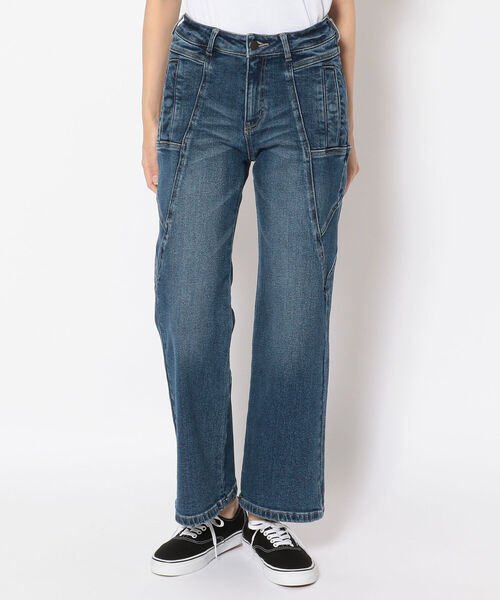 AVIREX（アヴィレックス）の「タイプブルー ストレッチデニムフレアーパンツ/ TYPE BLUE STRETCH DENIM FLARE PANT（デニムパンツ・レディース・ワンウォッシュ/ライトインディゴブルー・MEDIUM/LARGE/SMALL）」の22枚目の写真