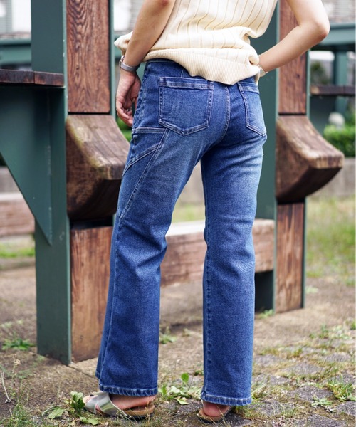 AVIREX（アヴィレックス）の「タイプブルー ストレッチデニムフレアーパンツ/ TYPE BLUE STRETCH DENIM FLARE PANT（デニムパンツ・レディース・ワンウォッシュ/ライトインディゴブルー・MEDIUM/LARGE/SMALL）」の20枚目の写真