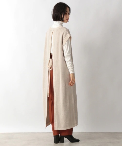 LOWRYS FARM(ローリーズファーム)の「ニットエプロンベストワンピース 959948(ワンピース・レディース・ブラック/グリーン/ベージュ・FREE)」の15枚目の写真