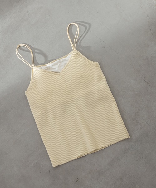 mystic（ミスティック）の「パット付ニットキャミソール（キャミソール・レディース・ブラック/オリーブ/アイボリー/ホワイト系その他/ブラック系その他・FREE）」の2枚目の写真