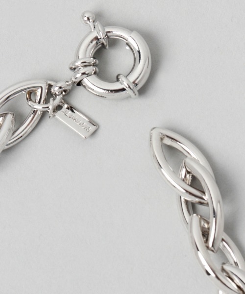 JEANASIS（ジーナシス）の「ポインテッドチェーンネックレス/217235（ネックレス・レディース・シルバー/ゴールド・FREE）」の4枚目の写真