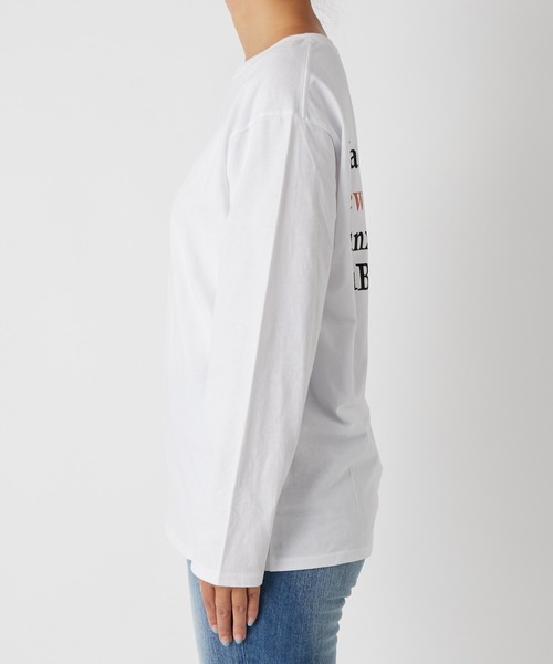 RIVE DROITE(リヴドロワ)の「モードに着られる大人のロンT バックロゴロングスリーブTシャツ(Tシャツ/カットソー・レディース・オフホワイト/ライトベージュ・FREE)」の22枚目の写真
