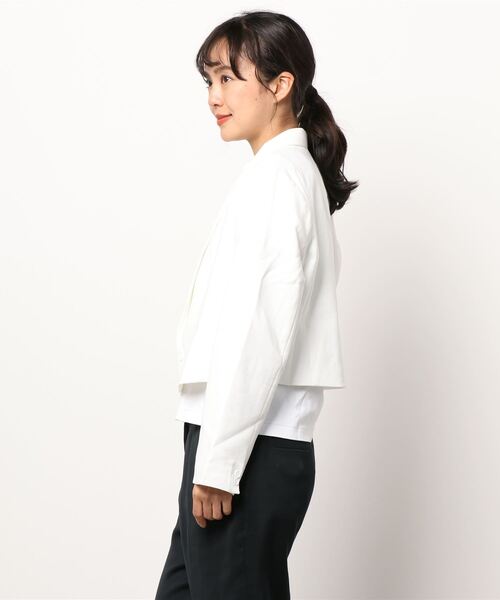 SPINNS（スピンズ）の「テーラードショートジャケット（テーラードジャケット・レディース・ホワイト/ブラック・ONESIZE）」の5枚目の写真