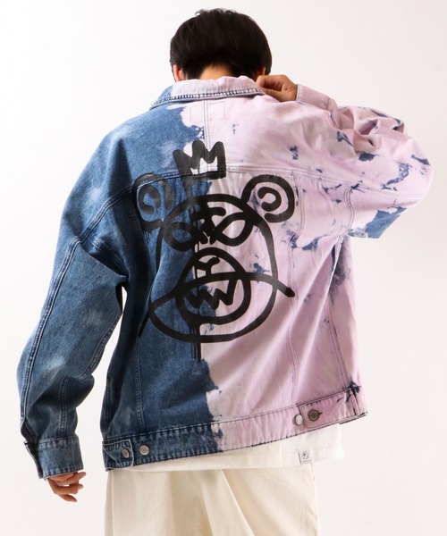 MISHKA（ミシカ）の「【MISHKA】ベアモップペイント ビッグデニムジャケット（デニムジャケット・メンズ・ブルー/ライトグレー・L/XL/M）」の2枚目の写真