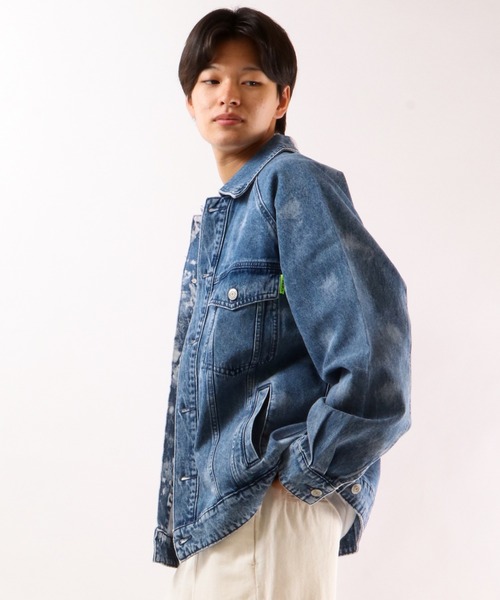 MISHKA（ミシカ）の「【MISHKA】ベアモップペイント ビッグデニムジャケット（デニムジャケット・メンズ・ブルー/ライトグレー・L/XL/M）」の6枚目の写真