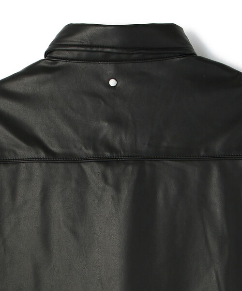 DANKE SCHON（ダンケシェーン）の「DankeSchon/ダンケシェーン/エコレザーシャツ/EcoLether Shirt（シャツ/ブラウス・メンズ・ブラック・FREE）」の3枚目の写真