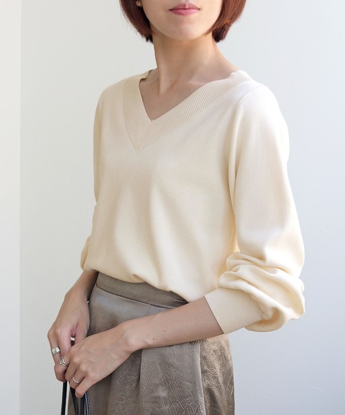 HER CLOSET(ハークローゼット)の「【shemoshelly】前後2wayロングスリーブベーシックニット(ニット/セーター・レディース・ブラウン/ブルー/グレイッシュベージュ/アイボリー/ブラック/ダークグリーン・M)」の8枚目の写真