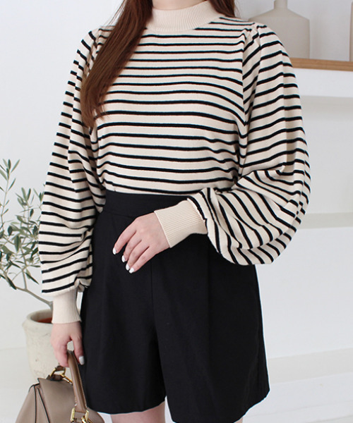 MODE ROBE（モードローブ）の「ボリューム袖ニット（ニット/セーター・レディース・アイボリー/ブラック/ブラウン/その他・FREE）」の4枚目の写真