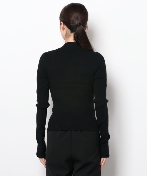 ACYM（アシーム）の「Marshmallow touch rib ニット（ニット/セーター・レディース・ブラック/ベージュ/アイボリー・FREE）」の11枚目の写真