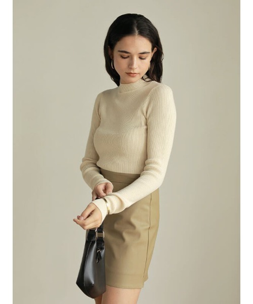 ACYM（アシーム）の「Marshmallow touch rib ニット（ニット/セーター・レディース・ブラック/ベージュ/アイボリー・FREE）」の6枚目の写真