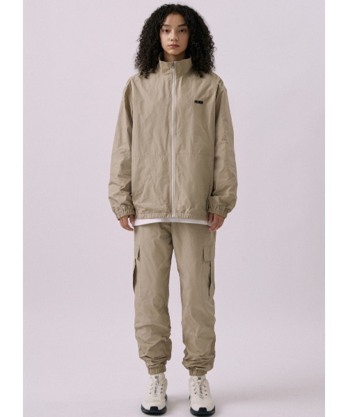 FCMM（エフシーエムエム）の「CLUB AUTHENTIC WINDBREAKER