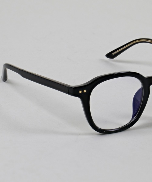 SPINNS（スピンズ）の「太めフレーム ウェリントン型伊達メガネ/黒縁・クリア/軽量/ユニセックス（メガネ・メンズ・ブラック/クリア・ONESIZE）」の5枚目の写真