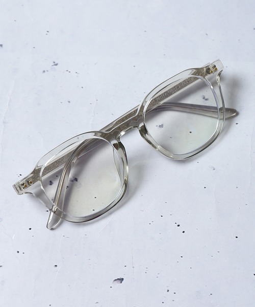 SPINNS（スピンズ）の「太めフレーム ウェリントン型伊達メガネ/黒縁・クリア/軽量/ユニセックス（メガネ・メンズ・ブラック/クリア・ONESIZE）」の16枚目の写真