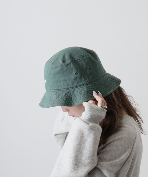 Lee(リー)の「Lee COLOR BUCKET OG COTTON カラー バケット(ハット・レディース・ベージュ/ピンク/ネイビー/ホワイト/ブラック/グリーン/ブルー・FREE)」の4枚目の写真