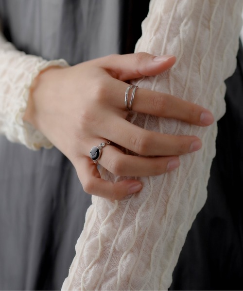 yu-ka(ユーカ)の「YU-KA : レイヤードリング 3本セット(リング・レディース・シルバー/ゴールド・FREE)」の10枚目の写真