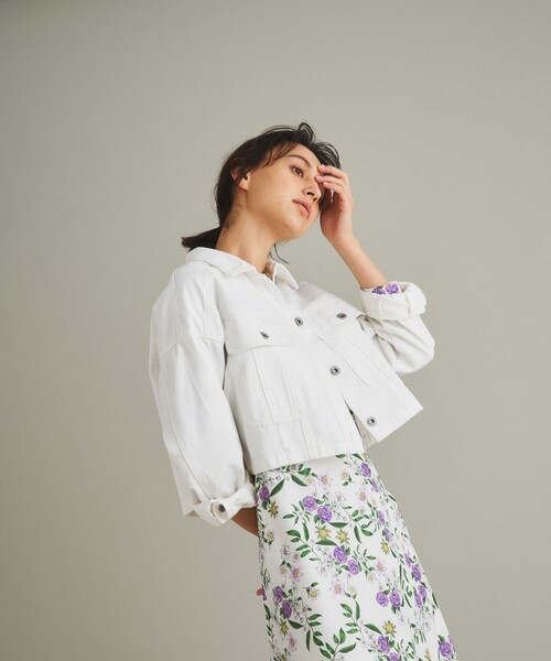 GRACE CONTINENTAL（グレースコンチネンタル）の「デニムジャケット（デニムジャケット・レディース・ホワイト/インディゴブルー・36/38）」の20枚目の写真