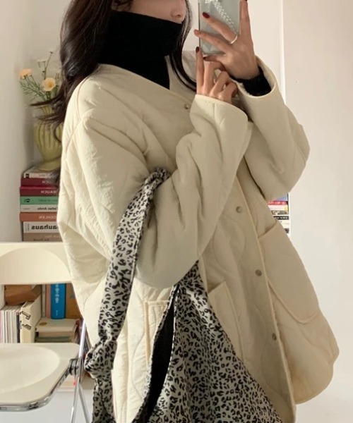 Wefst（ウェスト）の「【Wefst】タートルロングワンピ（ワンピース・レディース・ブラック/グレー/ブラウン/ブルー/アイボリー・FREE）」の14枚目の写真