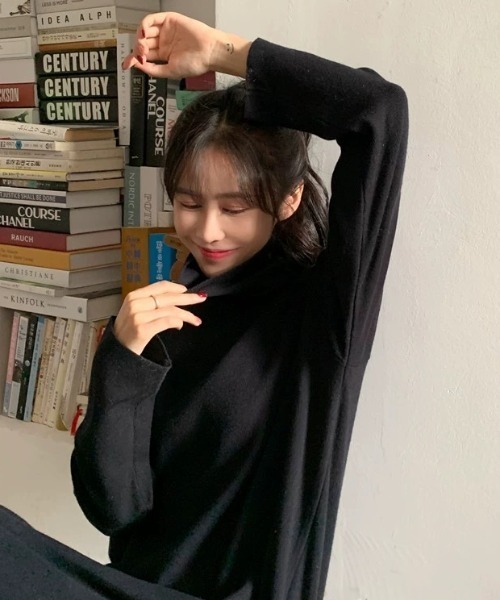 Wefst（ウェスト）の「【Wefst】タートルロングワンピ（ワンピース・レディース・ブラック/グレー/ブラウン/ブルー/アイボリー・FREE）」の15枚目の写真