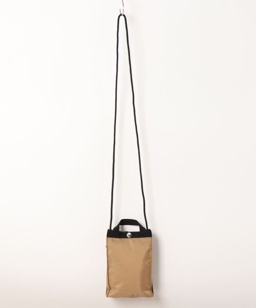 Drifter（ドリフター）の「【Drifter/ドリフター】　EASY STRING POUCH（ショルダーバッグ・レディース・ブラック/ベージュ/ブラウン/グリーン・ONE SIZE）」の5枚目の写真