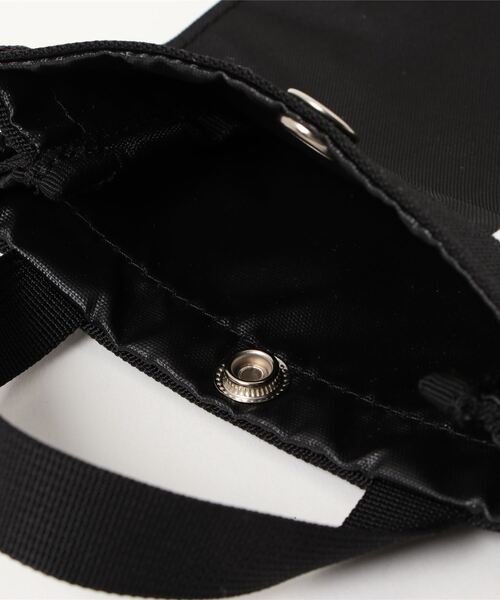 Drifter（ドリフター）の「【Drifter/ドリフター】　EASY STRING POUCH（ショルダーバッグ・レディース・ブラック/ベージュ/ブラウン/グリーン・ONE SIZE）」の9枚目の写真