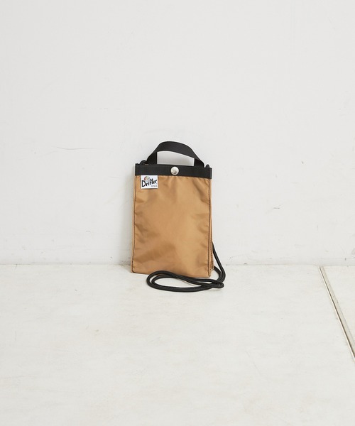 Drifter（ドリフター）の「【Drifter/ドリフター】　EASY STRING POUCH（ショルダーバッグ・レディース・ブラック/ベージュ/ブラウン/グリーン・ONE SIZE）」の18枚目の写真
